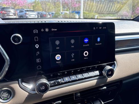 Certified 2024 GMC Canyon Denali image 25