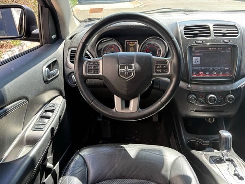 Used 2018 Dodge Journey Crossroad w/ Popular Equipment Group image 9