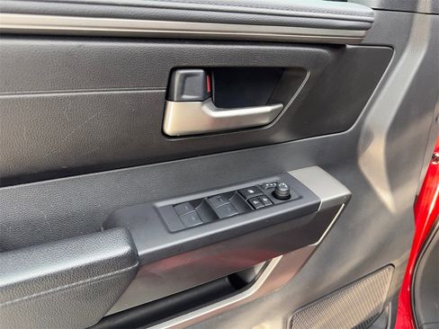 Used 2025 Toyota Sequoia SR5 image 33