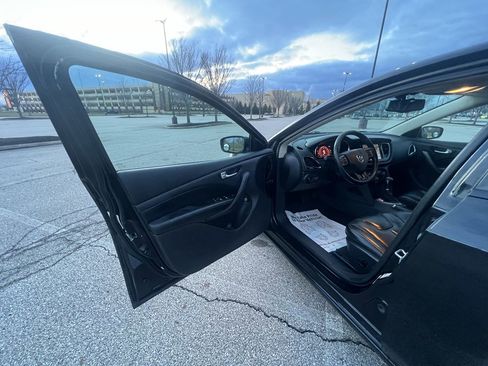 Used 2014 Dodge Dart Limited image 16