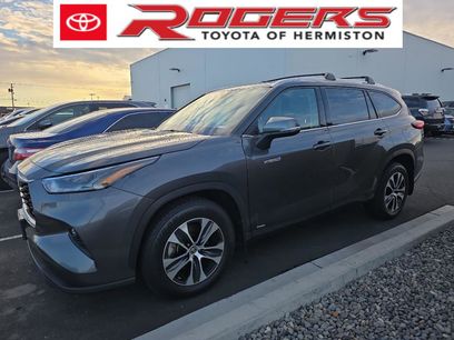 Certified 2021 Toyota Highlander XLE