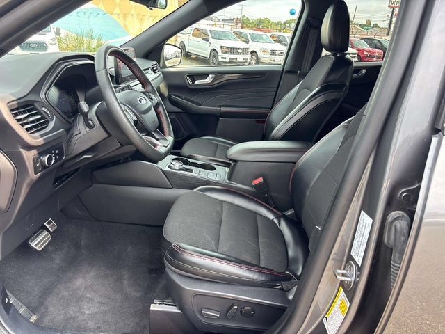 Used 2024 Ford Escape ST-Line AWD/4WD image 10