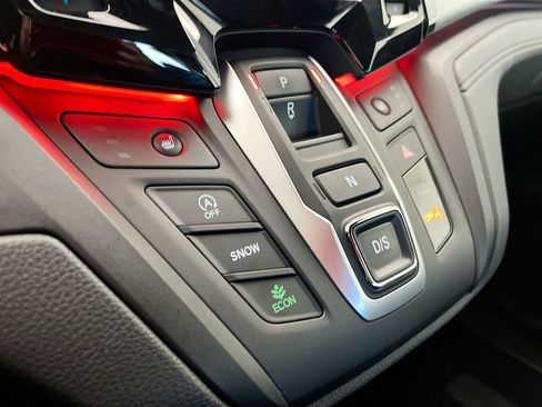 Used 2023 Honda Odyssey Sport image 17