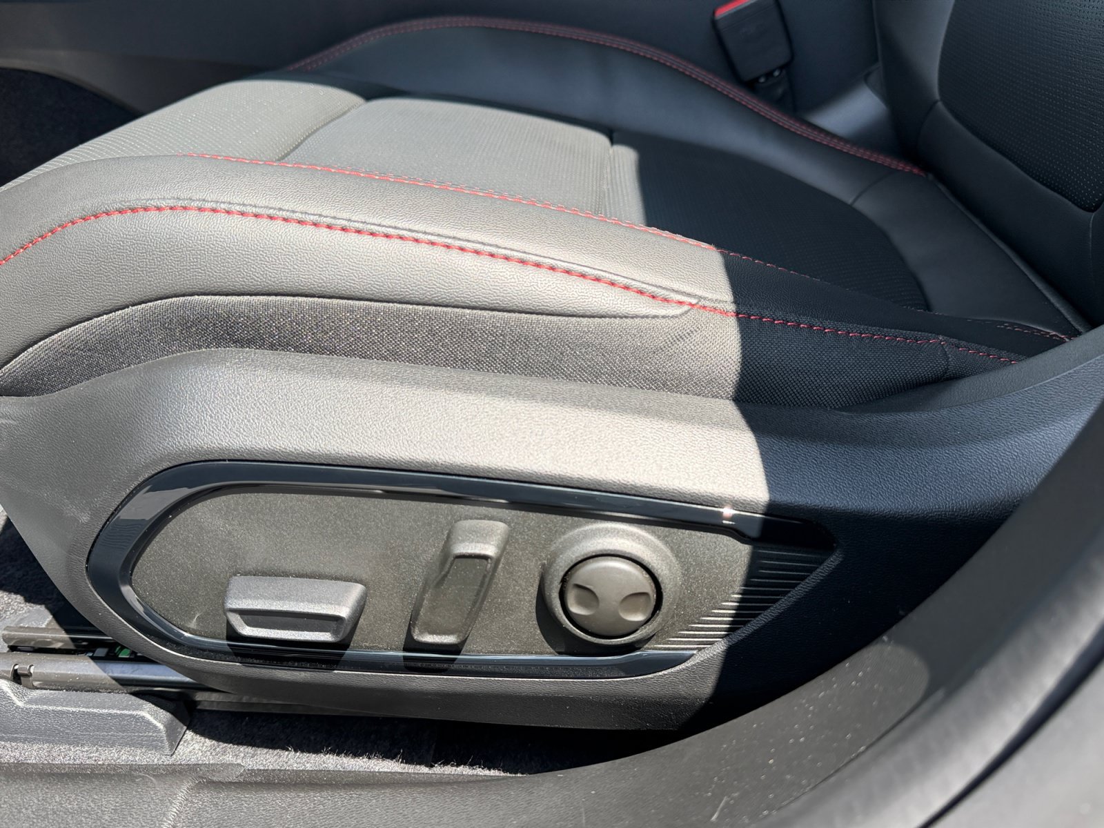New 2026 Dodge Charger R/T AWD/4WD image 42