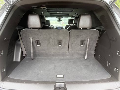 Used 2022 Chevrolet Traverse RS AWD/4WD image 11