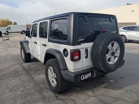 Used 2021 Jeep Wrangler Unlimited Sport S image 8