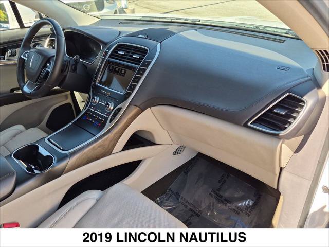 Used 2019 Lincoln Nautilus Reserve AWD/4WD image 26