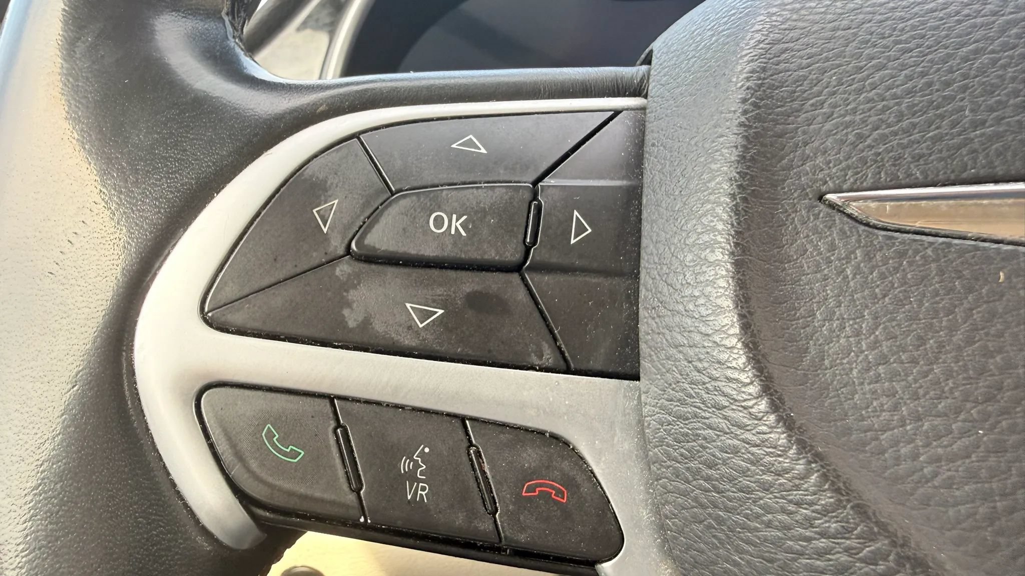 Used 2015 Chrysler 200 C w/ Navigation & Sound Group I FWD image 18
