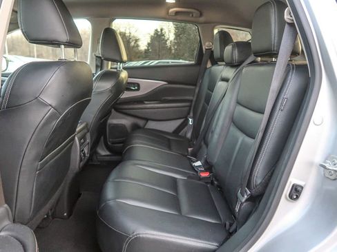 Used 2023 Nissan Murano SV image 23