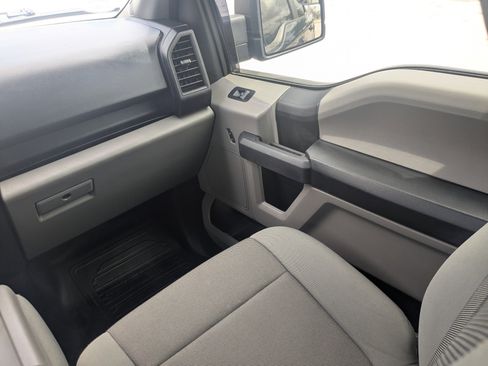 Used 2017 Ford F150 XL w/ Equipment Group 101A Mid image 18