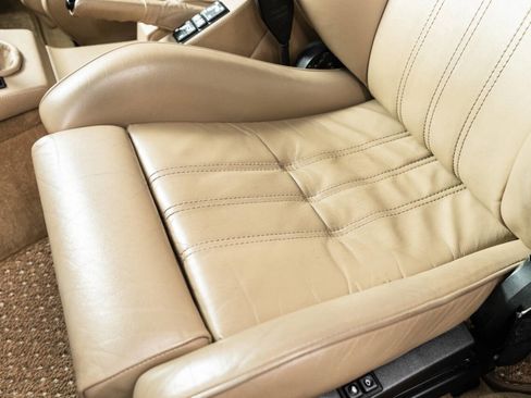 Used 1988 BMW M5 image 54