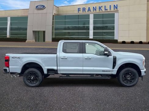 New 2026 Ford F250 Lariat w/ Black Appearance Package AWD/4WD image 8