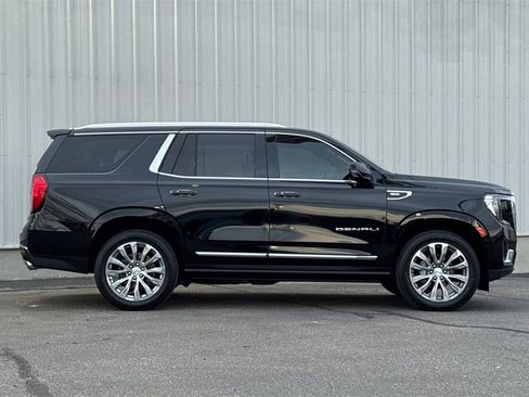 Used 2021 GMC Yukon Denali w/ Denali Ultimate Package image 4