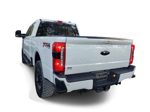 Used 2024 Ford F250 Lariat w/ Sport Appearance Package AWD/4WD image 3