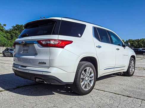 Used 2020 Chevrolet Traverse High Country w/ LPO, Floor Liner Package FWD image 6