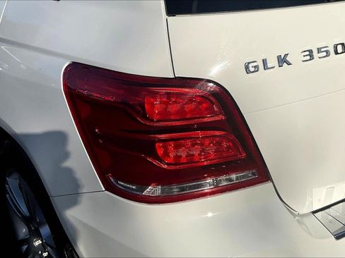 Used 2015 Mercedes-Benz GLK 350 4MATIC image 21