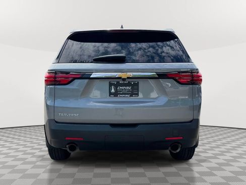 Used 2023 Chevrolet Traverse LS w/ Safety Package FWD image 7