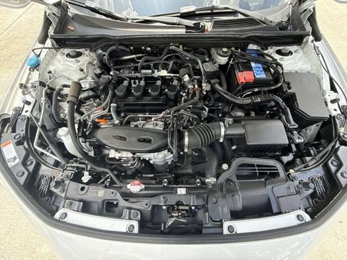 Used 2024 Honda Civic Sport Touring image 27
