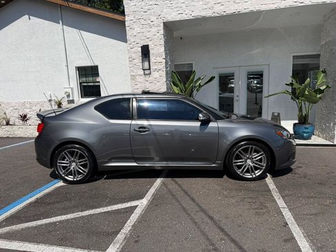 Used 2013 Scion tC FWD image 17