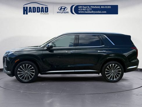 Used 2024 Hyundai Palisade Calligraphy AWD/4WD image 2
