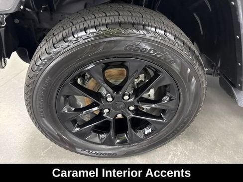 Used 2021 Jeep Wrangler Unlimited Sahara AWD/4WD image 27