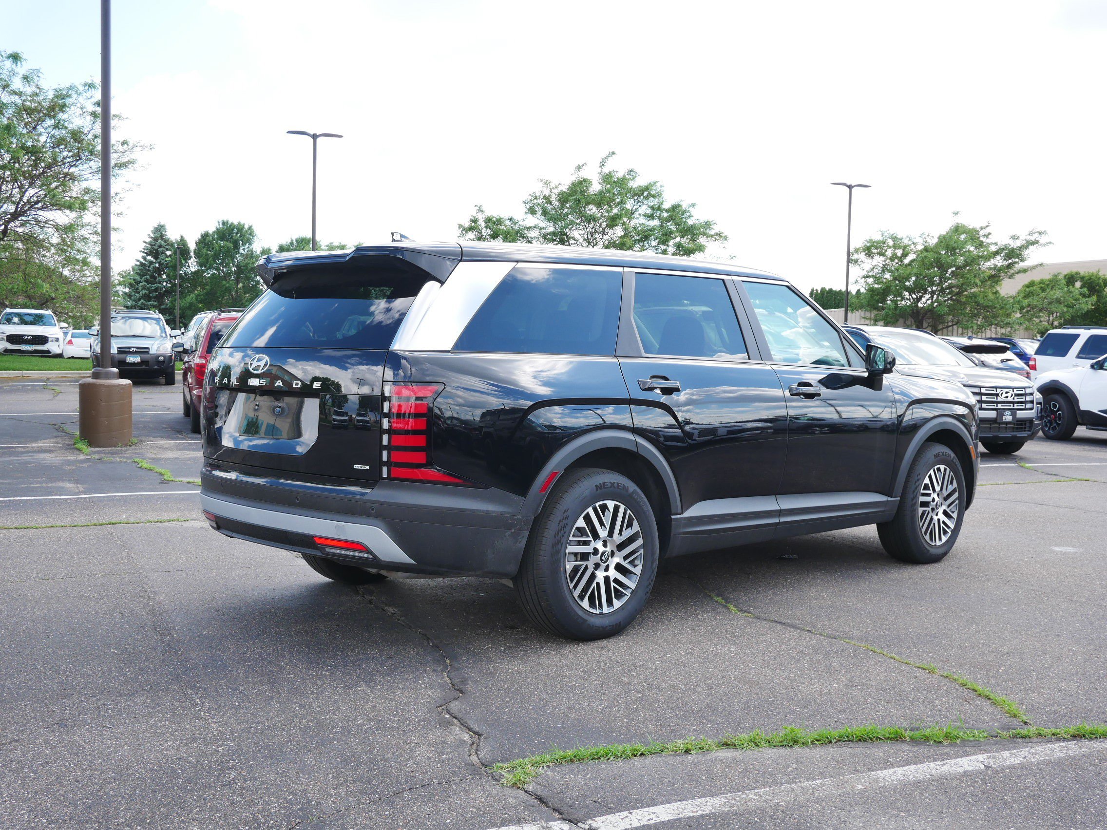 Used 2026 Hyundai Palisade SE AWD/4WD image 5