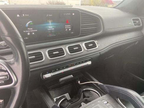 Used 2022 Mercedes-Benz GLS 450 4MATIC image 8