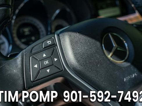 Used 2015 Mercedes-Benz GLK 350 4MATIC image 25