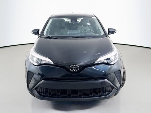 Used 2021 Toyota C-HR LE image 2