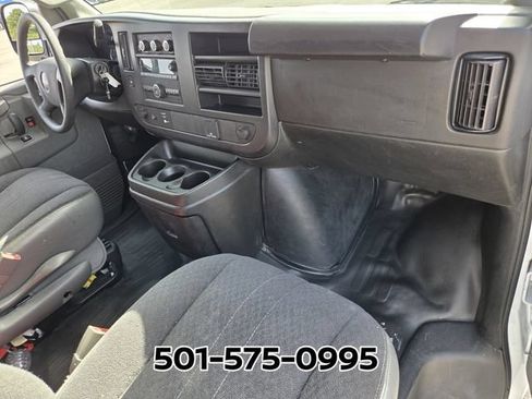 Used 2024 GMC Savana 2500 w/ Driver Convenience Package RWD image 18
