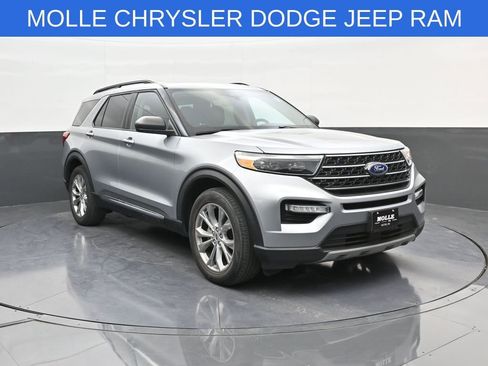 Used 2021 Ford Explorer XLT w/ Equipment Group 202A RWD image 1