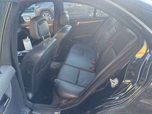 Used 2010 Mercedes-Benz C 350 Sport image 26