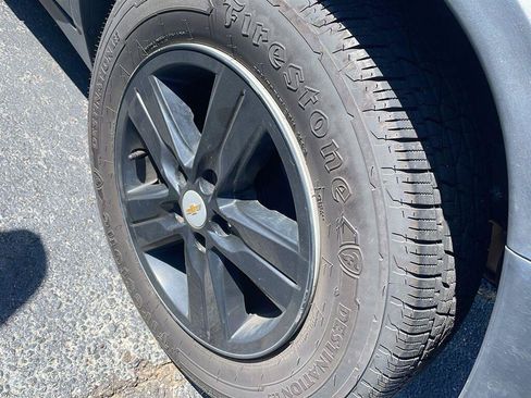 Used 2021 Chevrolet Trax LS w/ Tint and Cruise Package FWD image 10