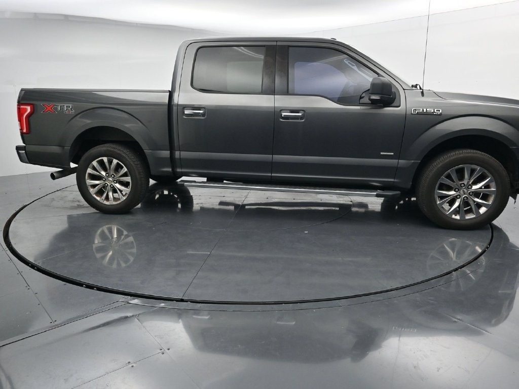 Used 2015 Ford F150 XLT w/ Equipment Group 302A Luxury AWD/4WD image 9