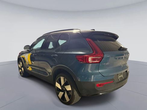 Used 2023 Volvo XC40 Recharge Plus AWD/4WD image 6