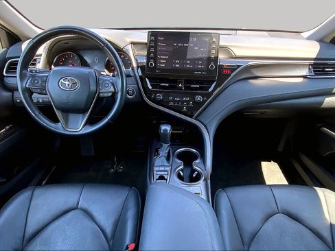 Used 2024 Toyota Camry XSE FWD image 15