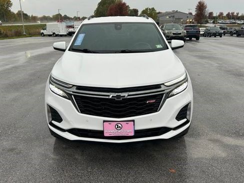 Certified 2022 Chevrolet Equinox RS w/ LPO, Floor Liner Package image 7