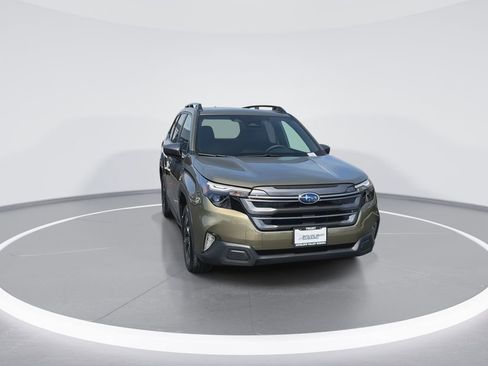 New 2026 Subaru Forester Premium AWD/4WD image 2