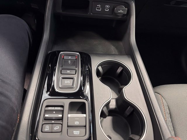 Certified 2025 Honda Pilot Sport image 30