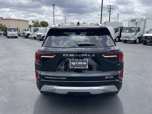 New 2026 GMC Terrain Denali AWD/4WD image 6