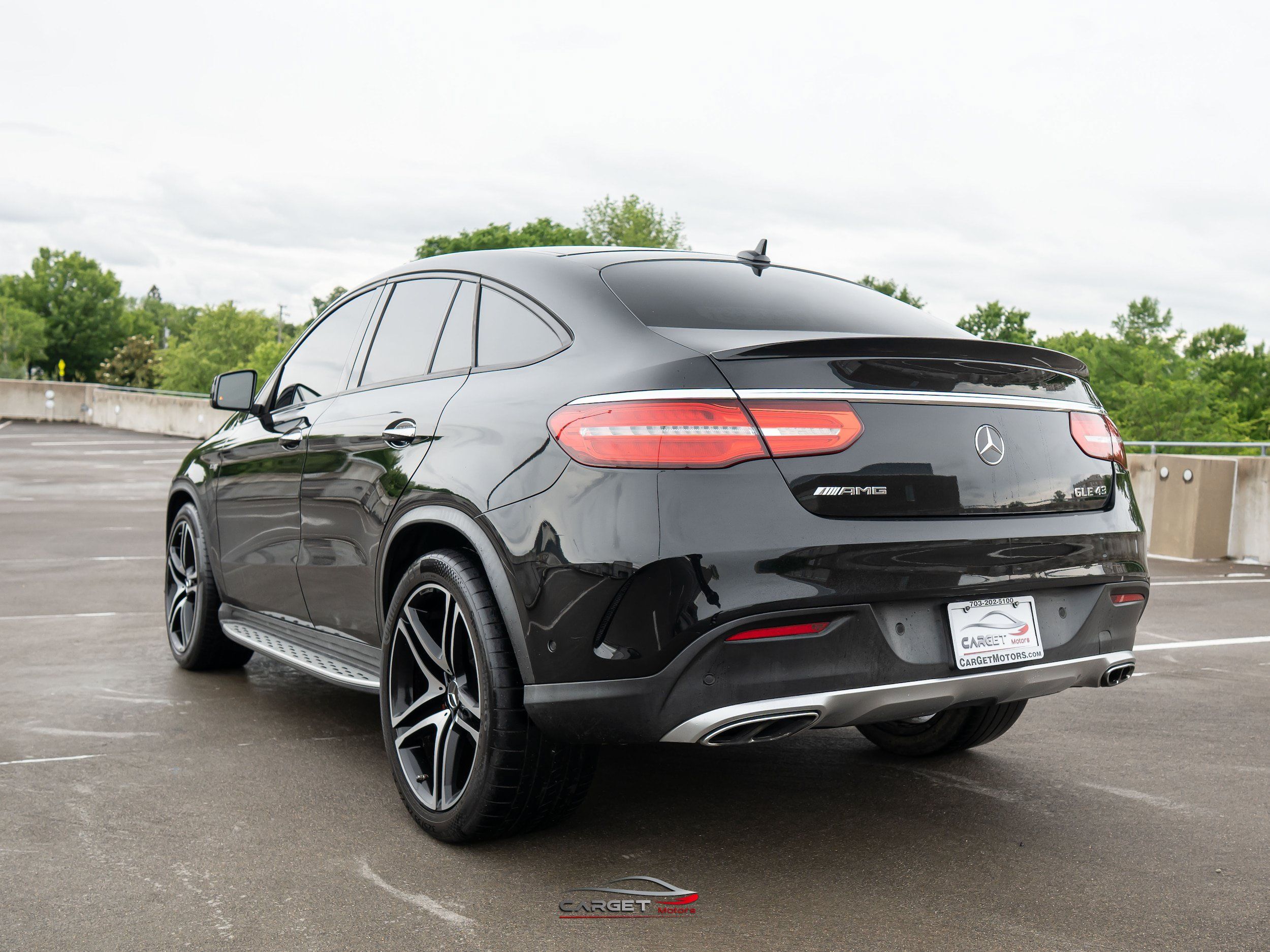 Used 2017 Mercedes-Benz GLE 43 AMG 4MATIC Coupe w/ Premium 3 Package image 5