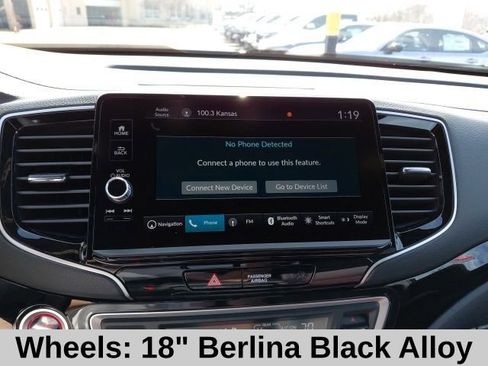 New 2026 Honda Ridgeline Black Edition image 18