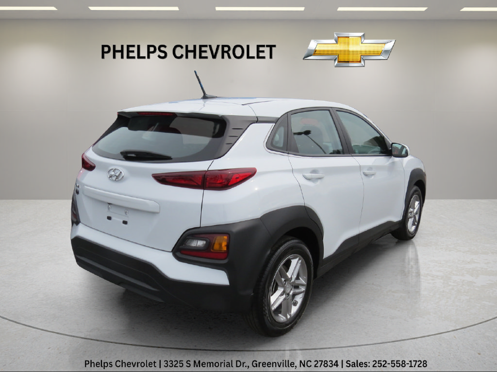 Used 2020 Hyundai Kona SE w/ Cargo Package FWD image 4