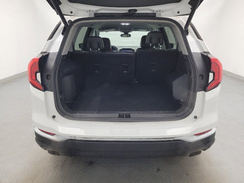 Used 2020 GMC Terrain SLT w/ Preferred Package image 29