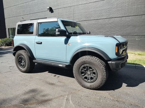 Used 2023 Ford Bronco Wildtrak AWD/4WD image 1