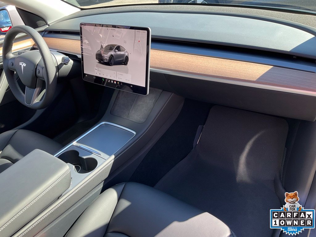 Used 2025 Tesla Model Y Performance AWD/4WD image 67