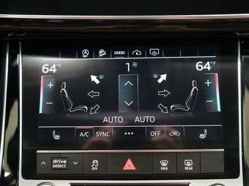 Used 2023 Audi Q7 2.0T Premium w/ Convenience Package AWD/4WD image 37