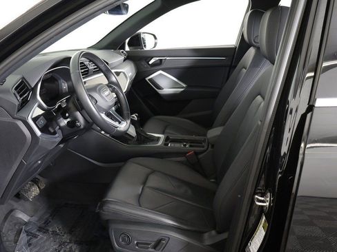 Used 2023 Audi Q3 2.0T Premium Plus w/ Premium Plus Package image 31