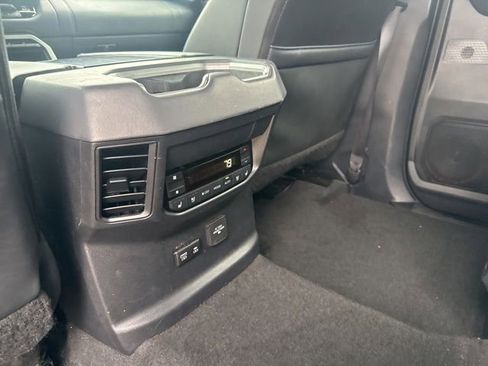Used 2024 Toyota Sequoia Platinum image 8