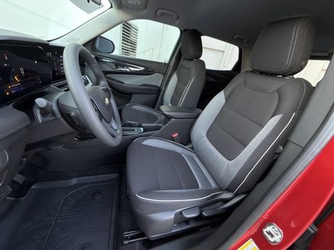 New 2026 Chevrolet TrailBlazer LS w/ LS Convenience Package FWD image 18